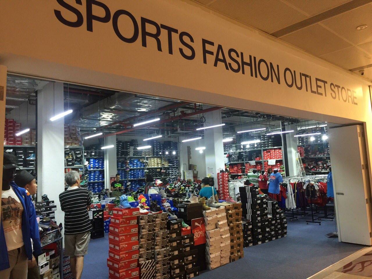 Sports Fashion Outlet Store