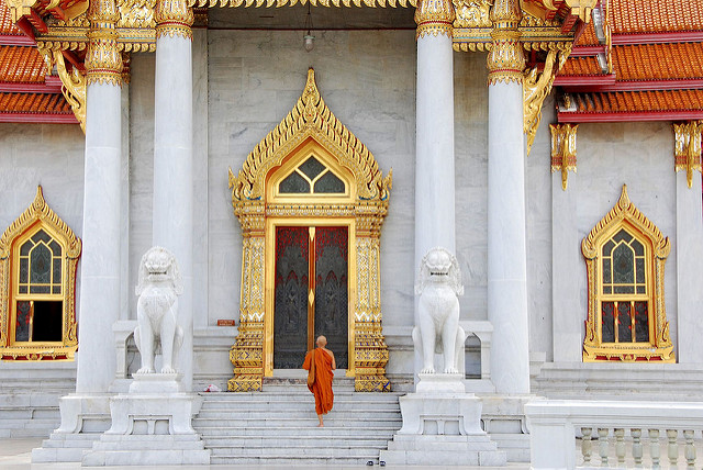 Wat Benchamabophit by Pierre Pouliquin via Flickr