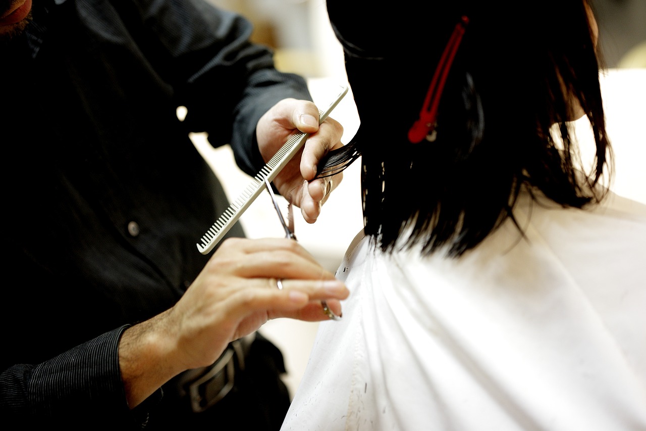 Affordable Salons That Offer A Good Haircut | MoneyDigest.sg