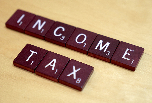 How to pay zero income tax, legally?