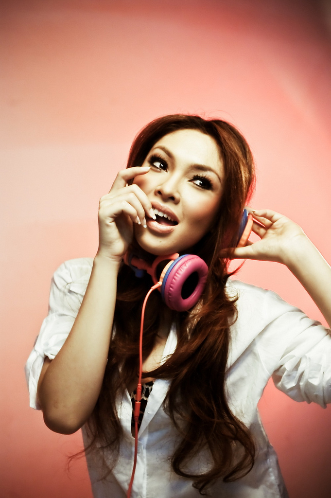 4 Incredibly Premium Websites For Free Music Downloads | MoneyDigest.sg