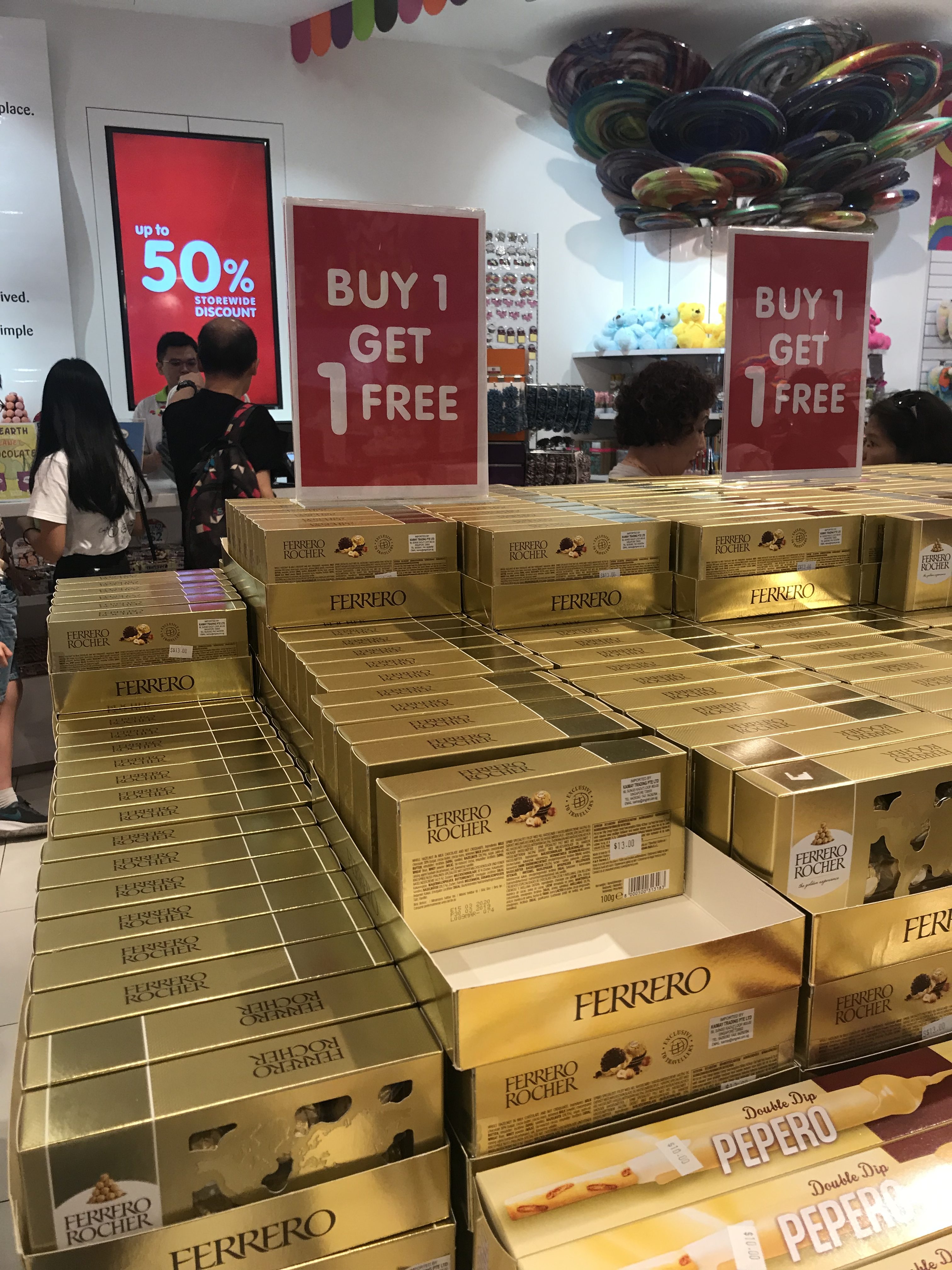 Candylicious to close at VivoCity, offers up to 50% off chocolates, candies and snacks! - 3
