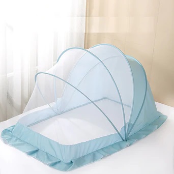 Baby bed cover