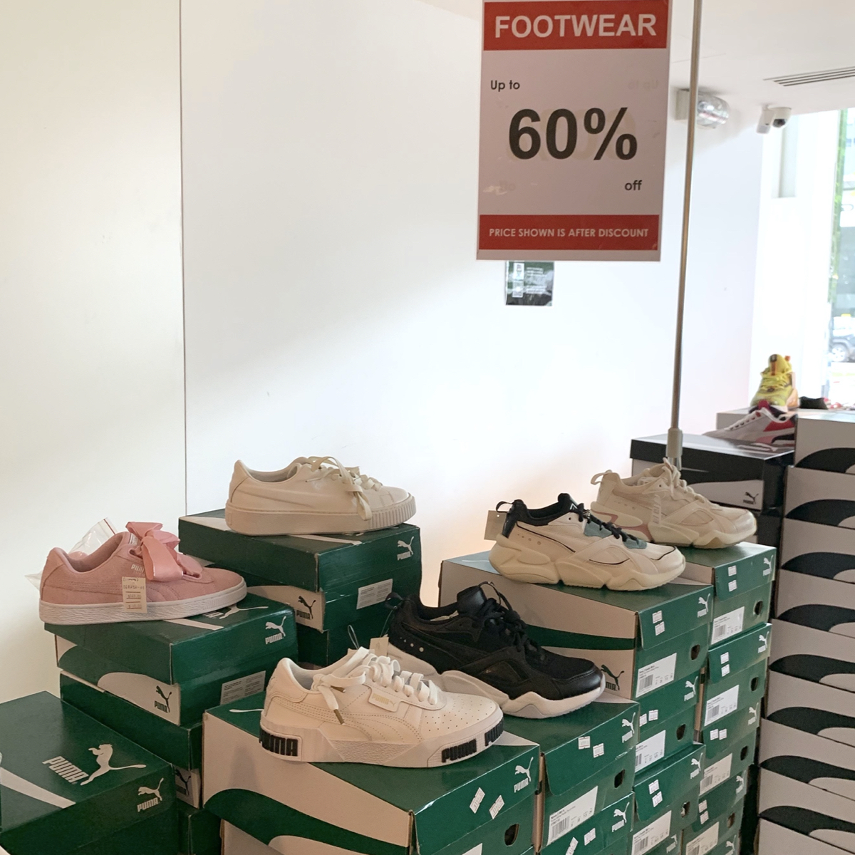 LINK Outlet Sale has up to 80% off branded shoes, bags, accessories & more (30 Jul – 2 Aug 2020) - 14