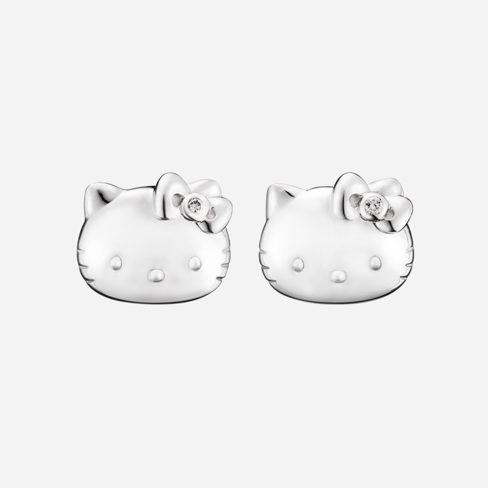 hello-kitty-classic-diamond-earrings