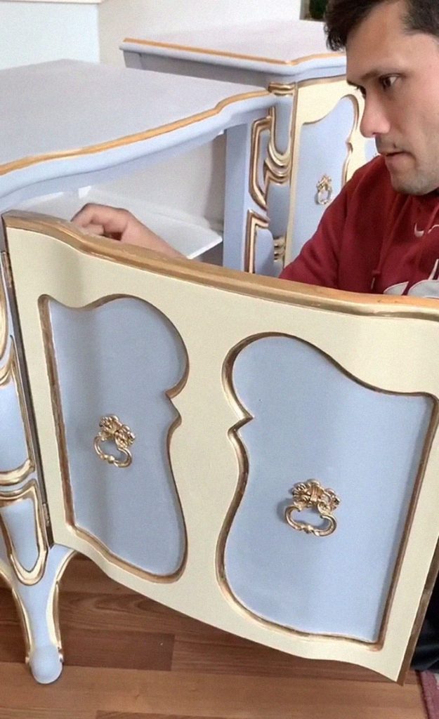 Cinderella-themed bedroom DIY nightstand