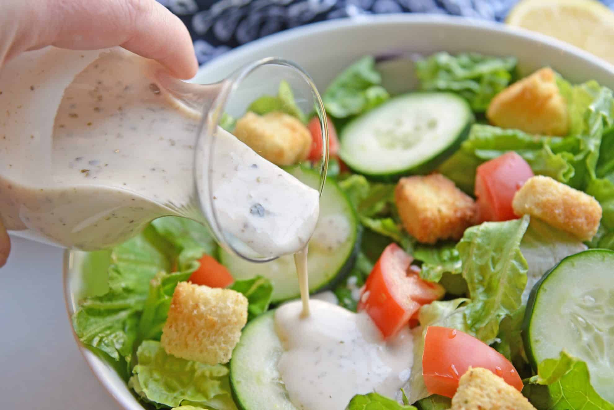 Greek-Yogurt-Dressing