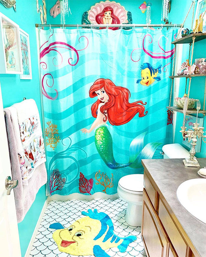 The Little Mermaid bathroom