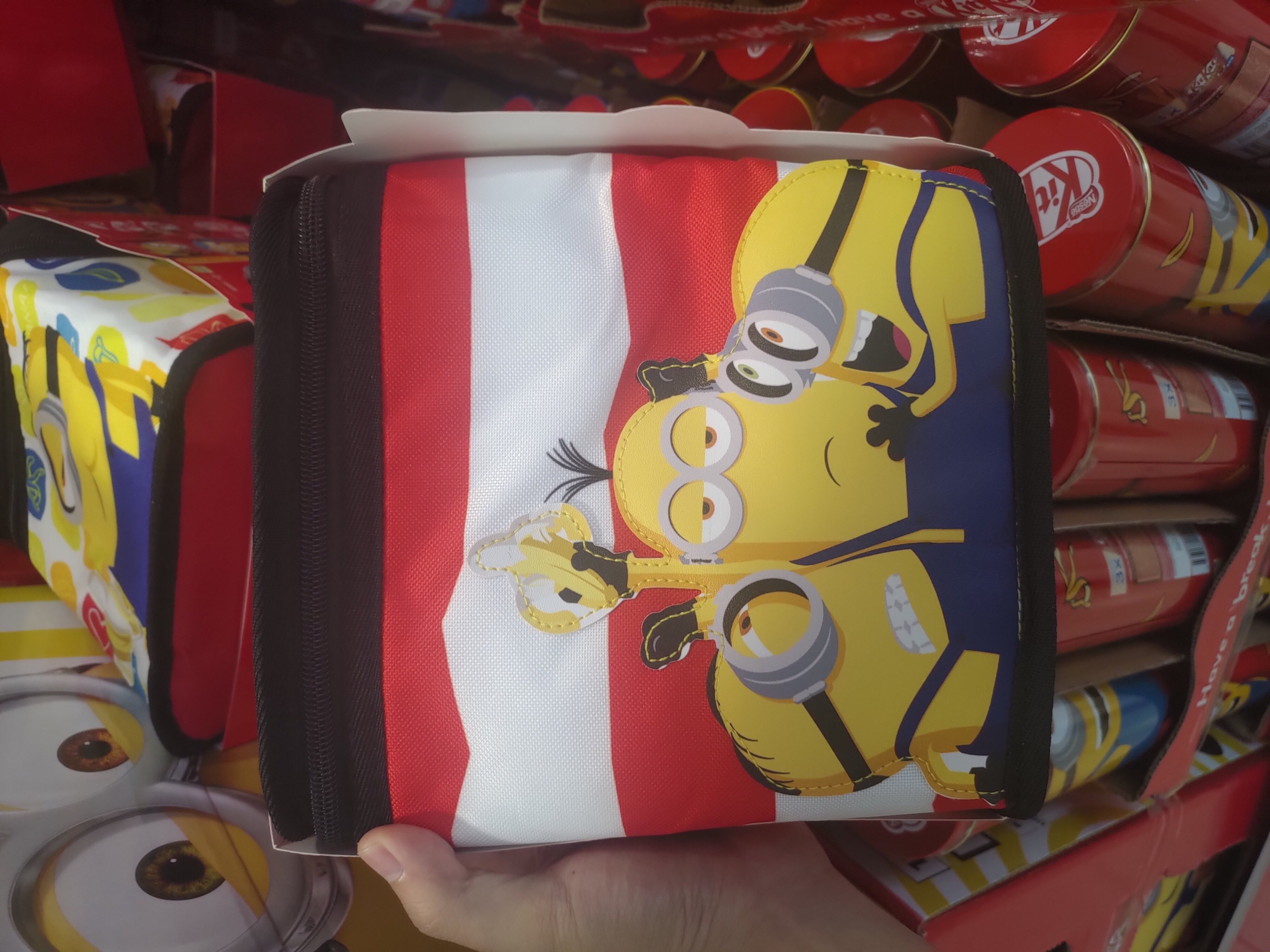Free Limited Edition Minion Cooler Bag when you purchase Kit Kat at FairPrice - 7