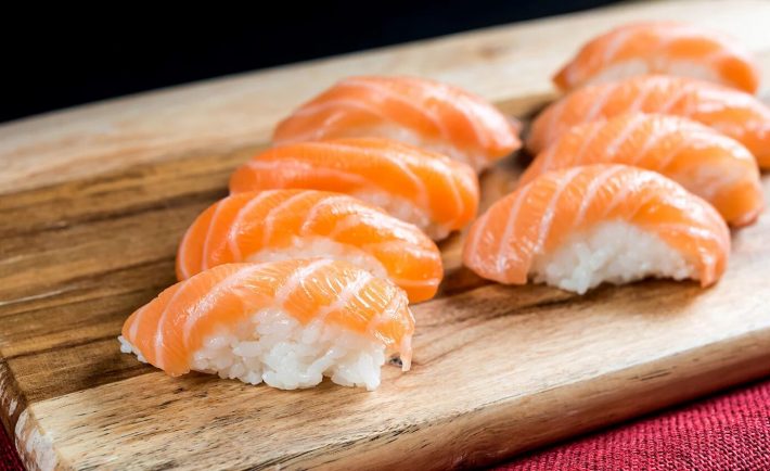 raw-salmon-sushi