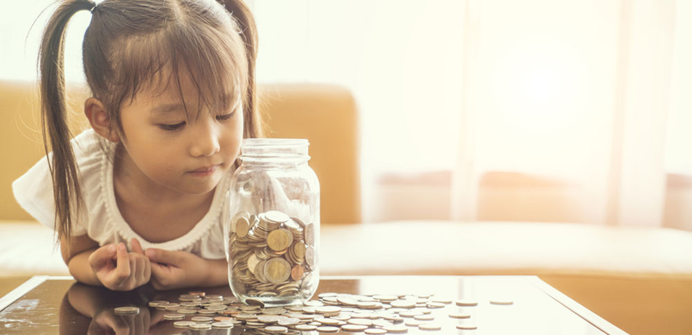 teach kids on saving money