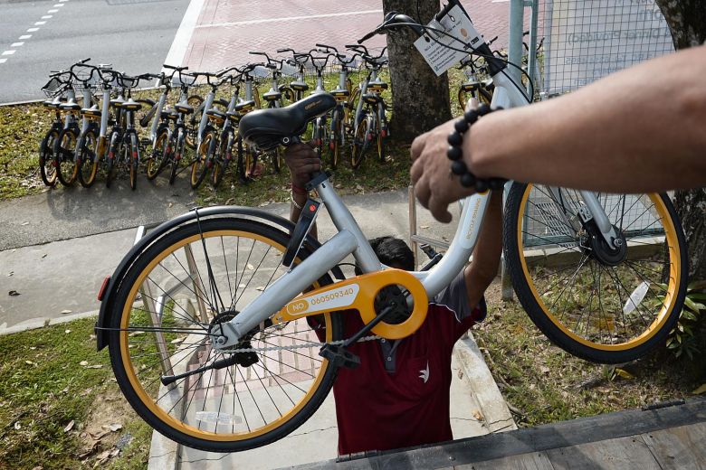 clearing discarded oBikes