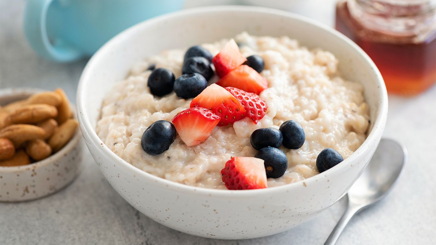 oatmeal with fruits