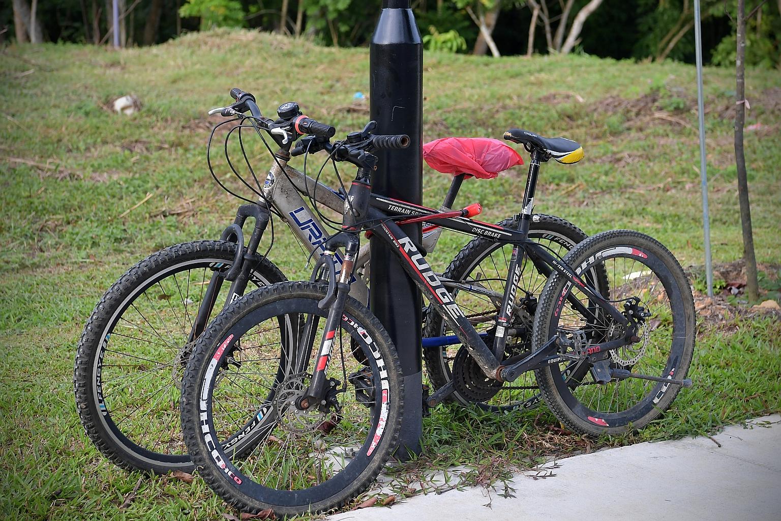 abandoned bikes in Singapore