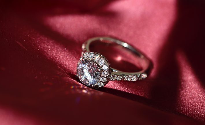 a silver diamond ring