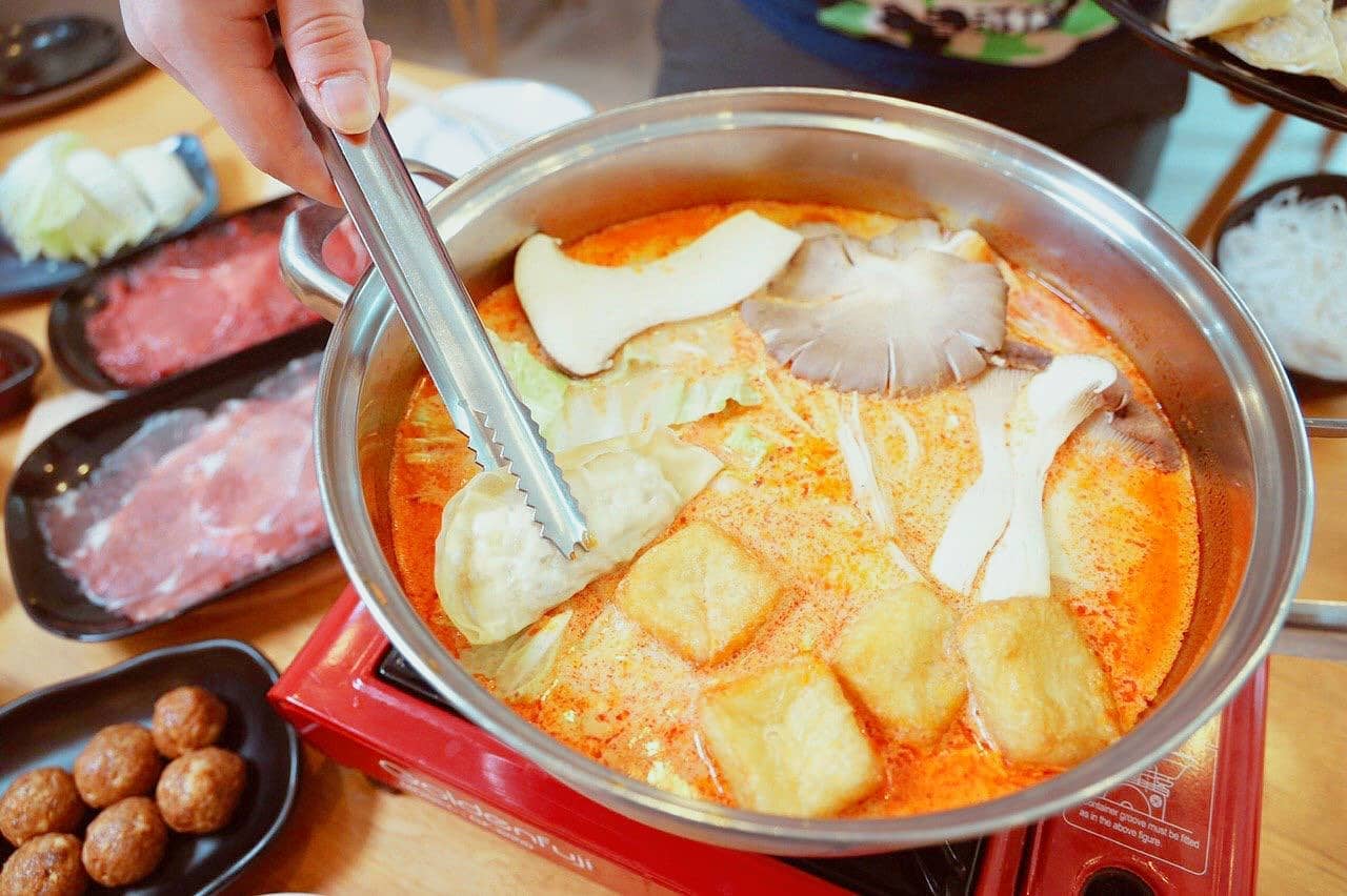 San Laksa Steamboat