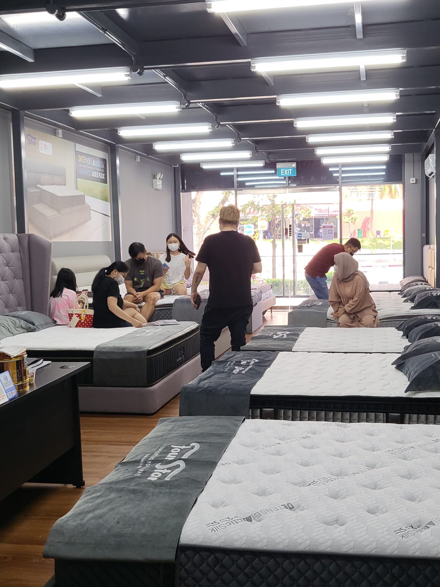 Lobang: Mattress store in Chai Chee offers lowest price guaranteed, free bedframe with any mattress purchased from 15 - 25 Sep 2022 - 7