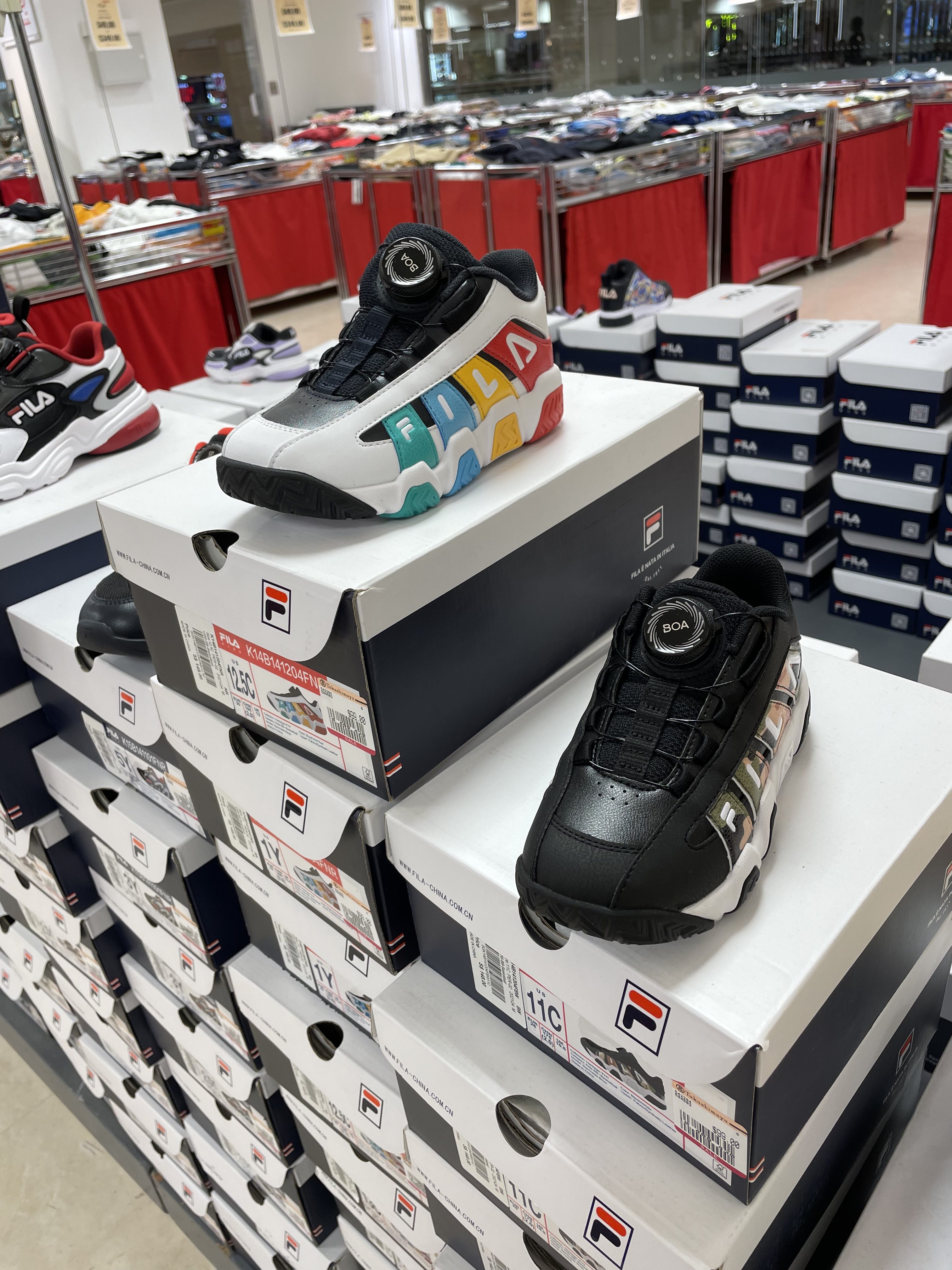 Lobang: Takashimaya has a huge FILA Fair offering up to 50% off footwear and apparels till 31 August 2022. - 23