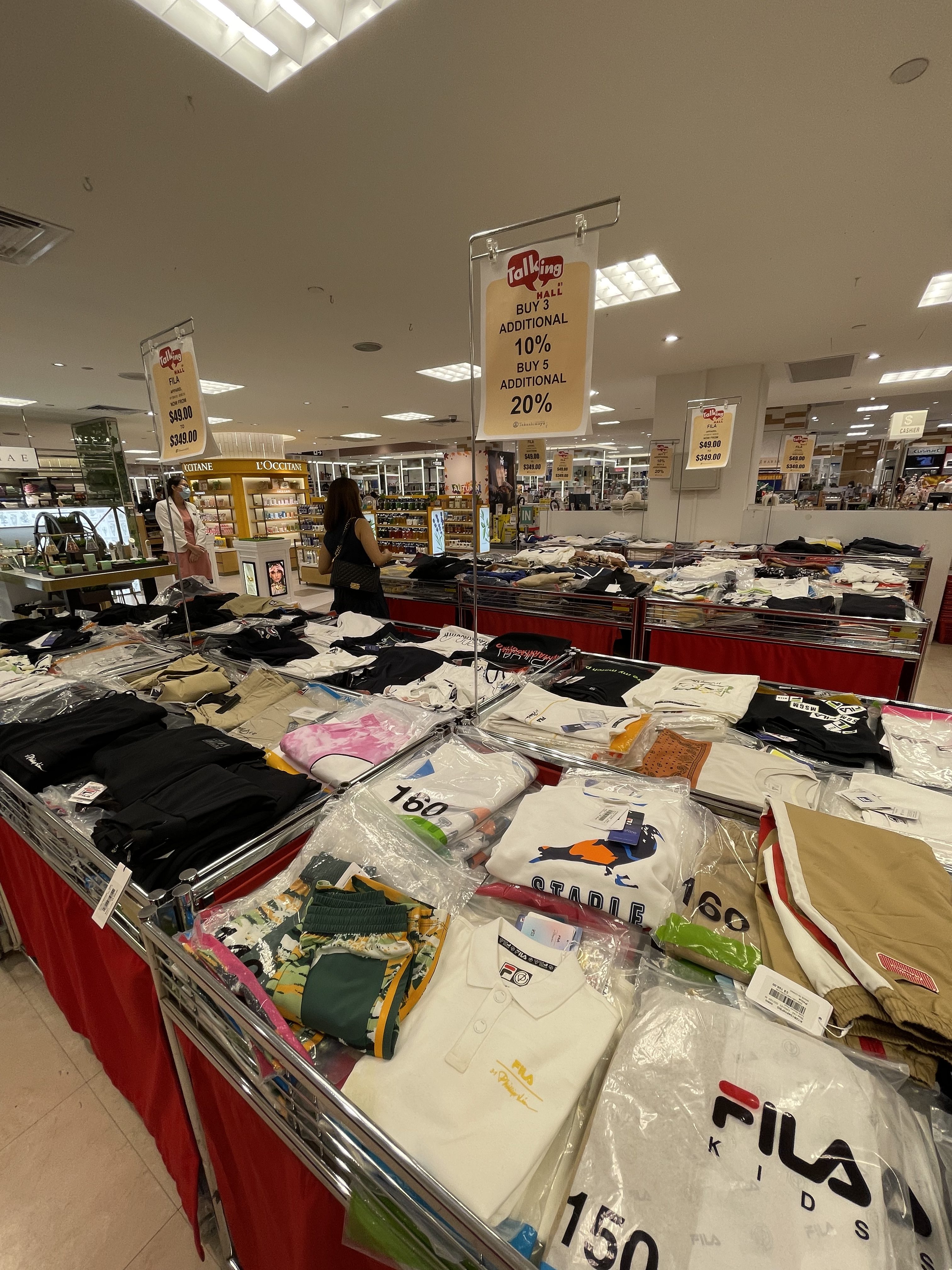 Lobang: Takashimaya has a huge FILA Fair offering up to 50% off footwear and apparels till 31 August 2022. - 25