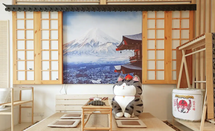 Japanese-themed living space