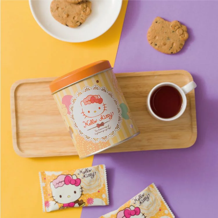 Lobang: Red Sakura x Hello Kitty Cookies are now available at Sheng Siong supermarkets - 11